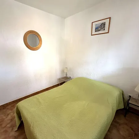 Hyedes Climatise Pour 4 Personnes Sur Le Port De Apartment *